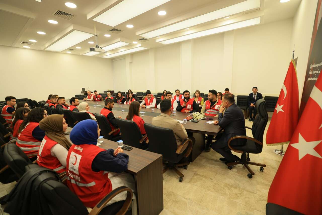 Muğla Genç Kızılay'dan Vali Akbıyık'a Ziyaret 5